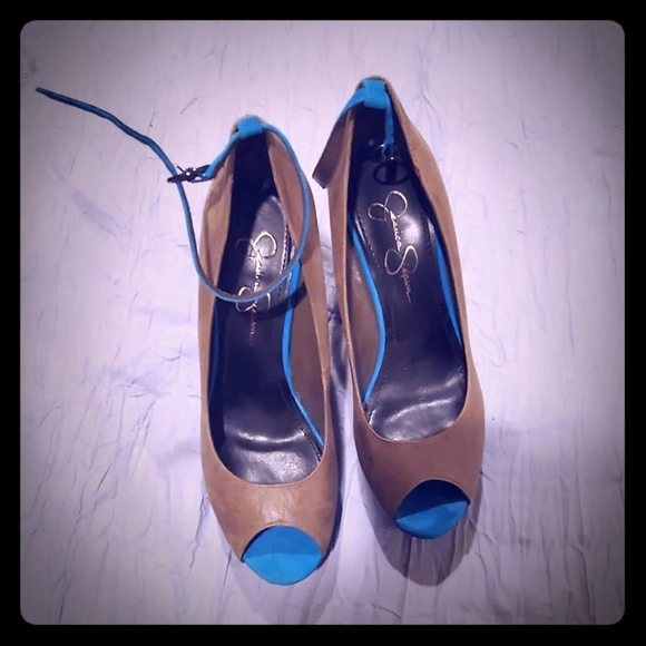 Wedge heels - Picture 1 of 3